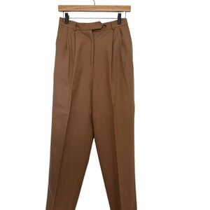 Vintage Tan Talbots Wool Women’s Pleated Cuffed Pants SZ 8
Relaxed Fit